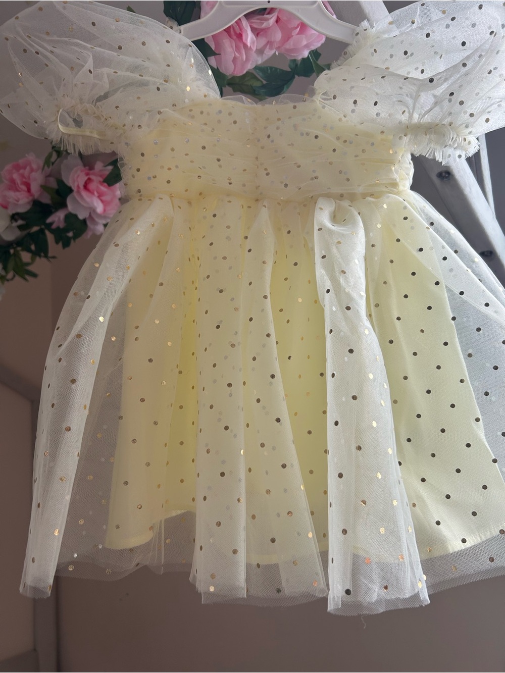 Jessica Simpson Pale Yellow Tulle Party Dress with Gold Dots